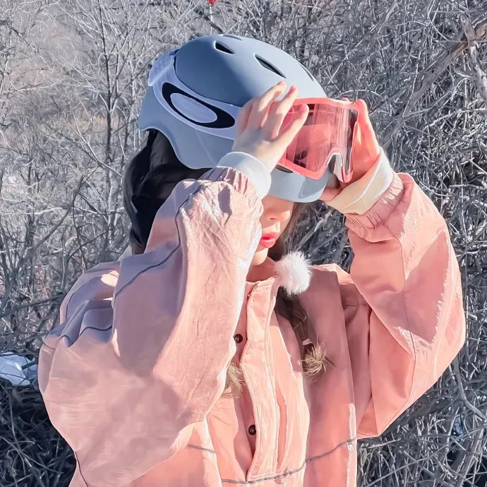 奥兰多·布鲁姆：边缘行走 封面